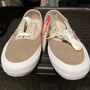 Men’s Vans Pro Sneakers